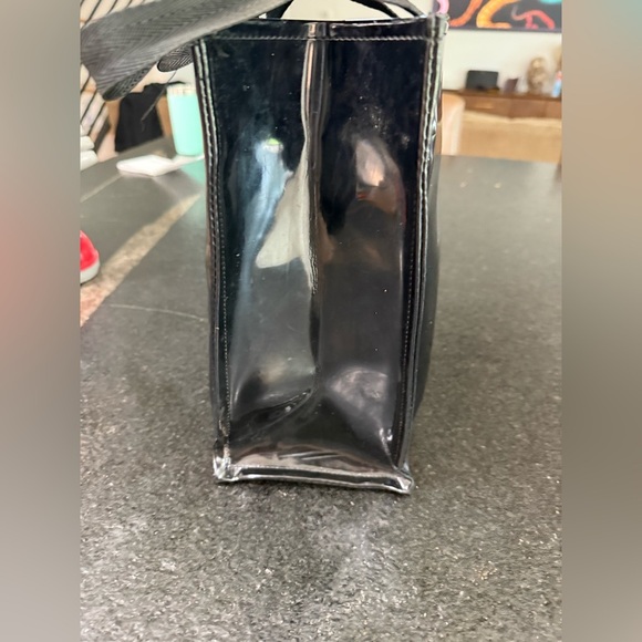 Saks Fifth Avenue Black Patent Leather Pocket Shopping Bag Tote - Picture 6 of 9